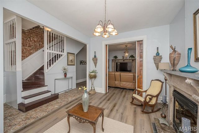 2935 Saint Vincent Avenue, St Louis, MO 63104