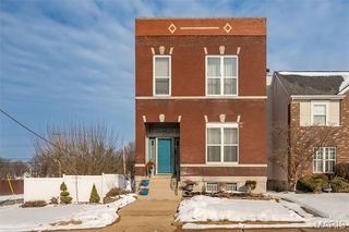 2935 Saint Vincent Avenue, St Louis, MO 63104