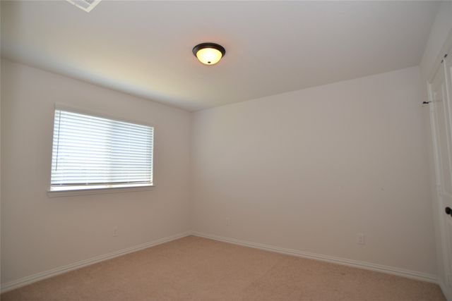 213 Emerald Creek Drive, Fort Worth, TX 76131