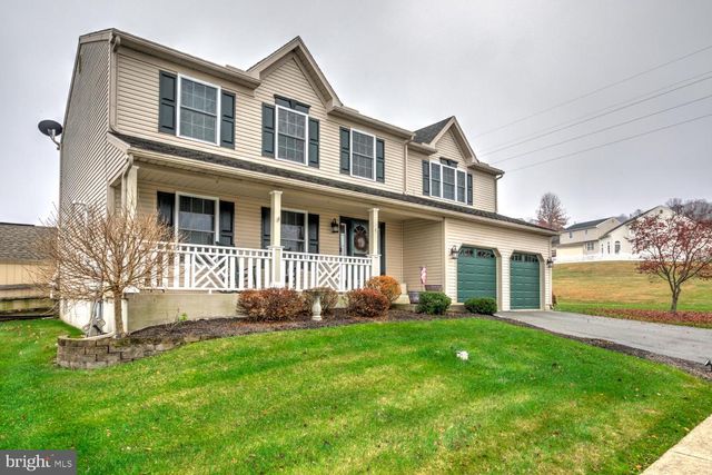 4 CRESTVIEW DR, Reading, PA 19608