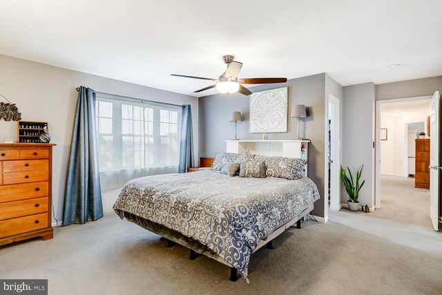 4 CRESTVIEW DR, Reading, PA 19608