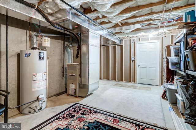 4 CRESTVIEW DR, Reading, PA 19608