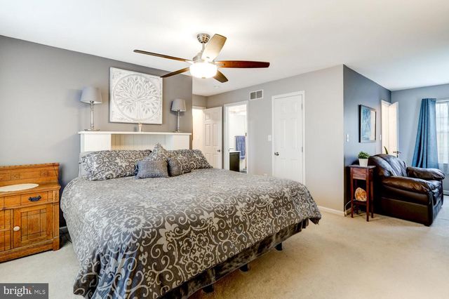 4 CRESTVIEW DR, Reading, PA 19608