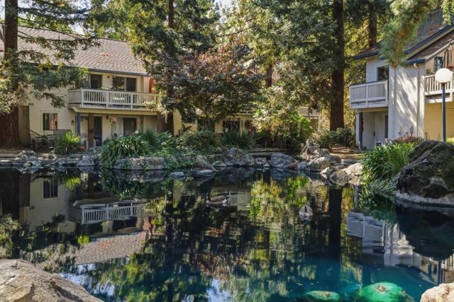 1092 Indian Summer Court 14, San Jose, CA 95122