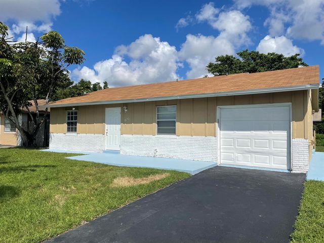 8151 SW 6th Court, North Lauderdale, FL 33068