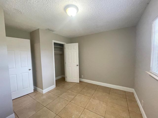 8151 SW 6th Court, North Lauderdale, FL 33068