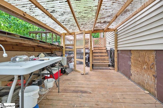 274 Chinquapin Road, Easley, SC 29640