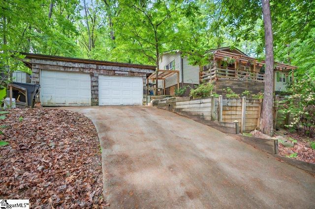 274 Chinquapin Road, Easley, SC 29640