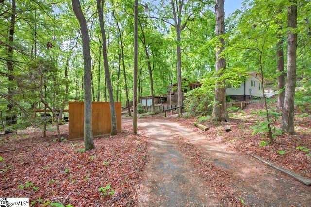 274 Chinquapin Road, Easley, SC 29640