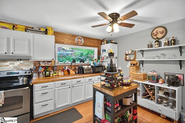 274 Chinquapin Road, Easley, SC 29640