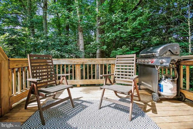 11194 SILENTWOOD LN, Reston, VA 20191