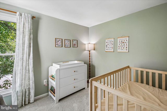 11194 SILENTWOOD LN, Reston, VA 20191