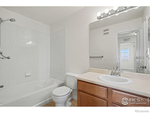 15800 E 121st Avenue 1, Brighton, CO 80602