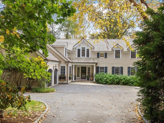 38 Ripley Hill Rd, Concord, MA 01742