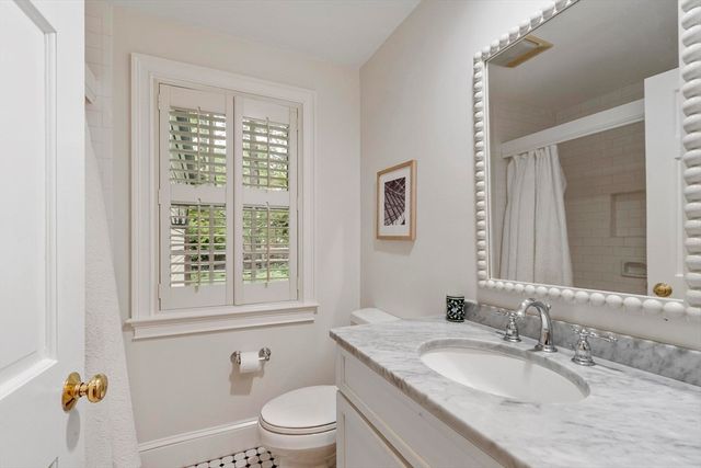38 Ripley Hill Rd, Concord, MA 01742