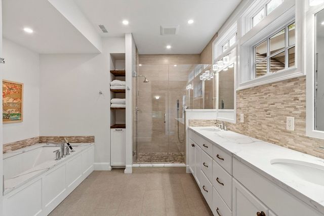 38 Ripley Hill Rd, Concord, MA 01742