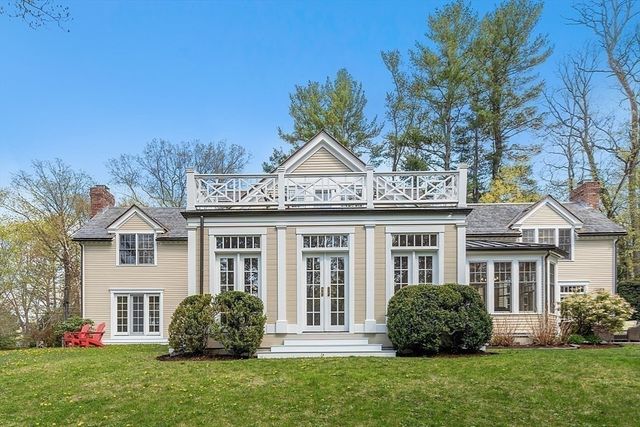 38 Ripley Hill Rd, Concord, MA 01742