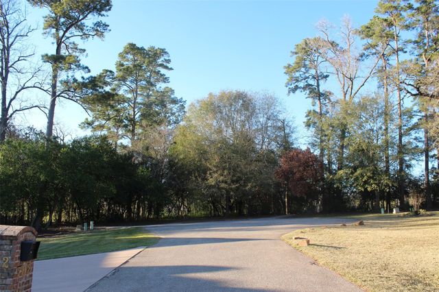 Lot 10 Fairway Oaks, Conroe, TX 77302
