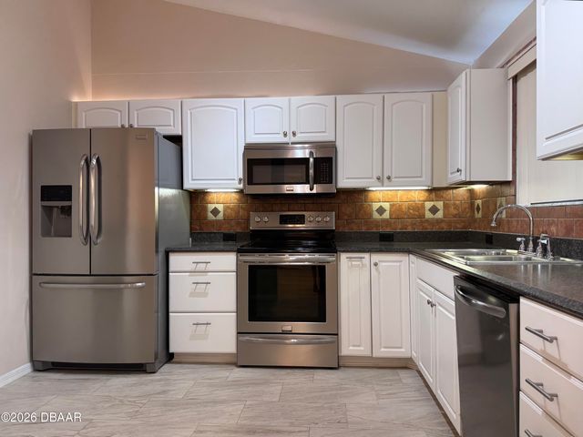 23 Aston Circle, Ormond Beach, FL 32174