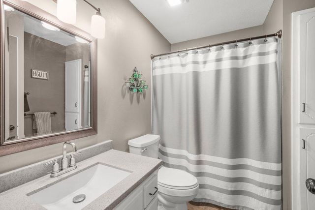 9162 Kirkwood Lane N, Maple Grove, MN 55369