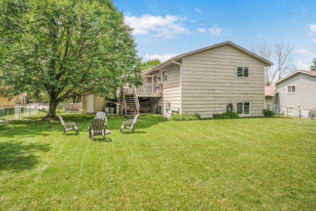 9162 Kirkwood Lane N, Maple Grove, MN 55369