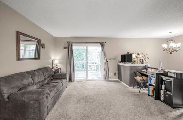 9162 Kirkwood Lane N, Maple Grove, MN 55369