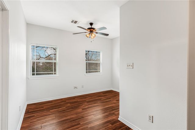 3933 John Sharp Parkway A, Bryan, TX 77807