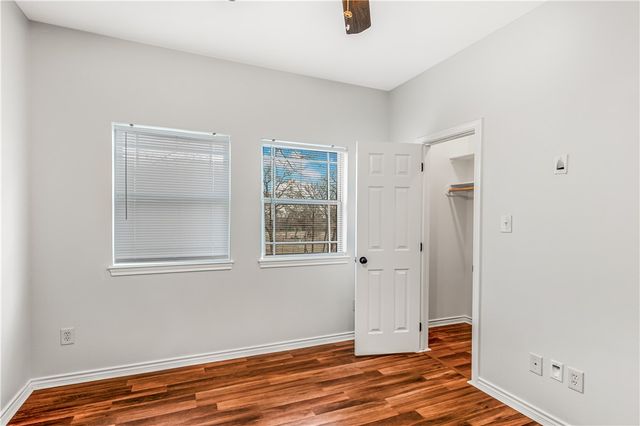 3933 John Sharp Parkway A, Bryan, TX 77807