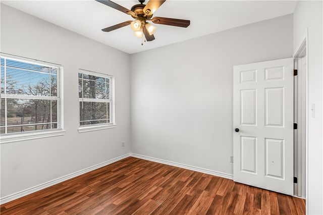 3933 John Sharp Parkway A, Bryan, TX 77807