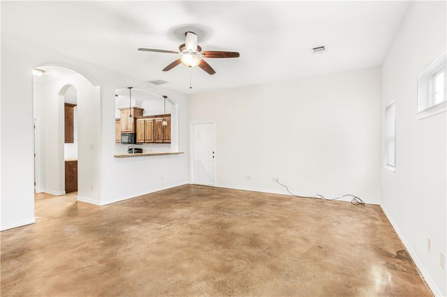 3933 John Sharp Parkway A, Bryan, TX 77807