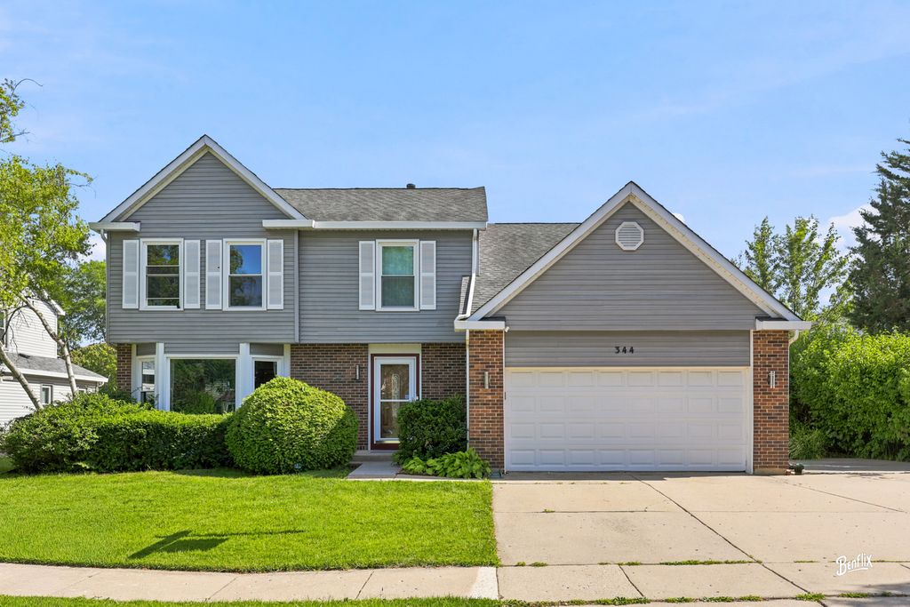344 E Fox Hill Drive, Buffalo Grove, IL 60089