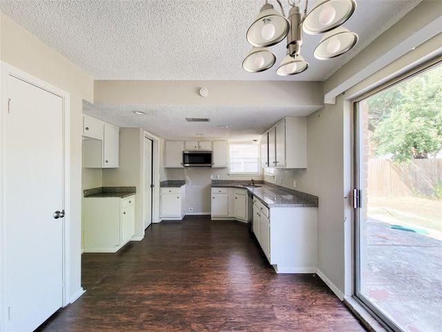 18402 Tall Cypress Drive, Spring, TX 77388