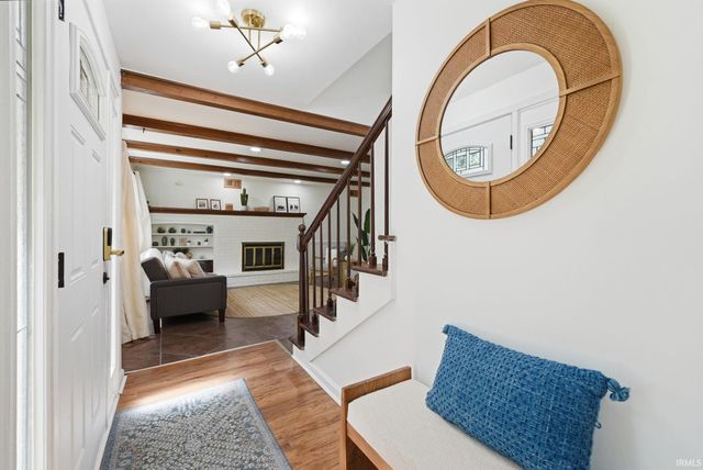 2018 Forest Valley Drive, Fort Wayne, IN 46815