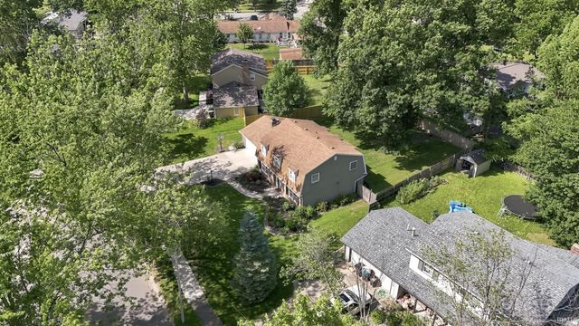 2018 Forest Valley Drive, Fort Wayne, IN 46815