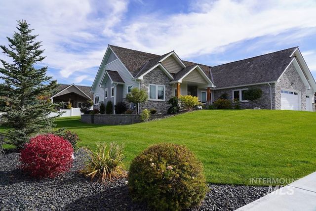 1311 Fairview Ave, Rexburg, ID 83440