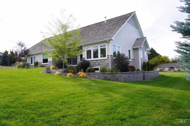 1311 Fairview Ave, Rexburg, ID 83440