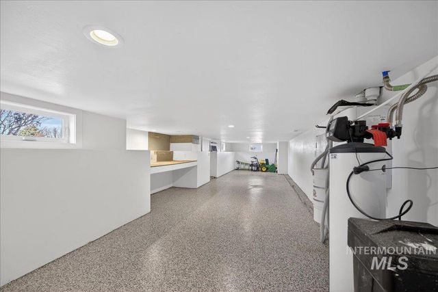 1311 Fairview Ave, Rexburg, ID 83440