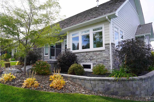 1311 Fairview Ave, Rexburg, ID 83440