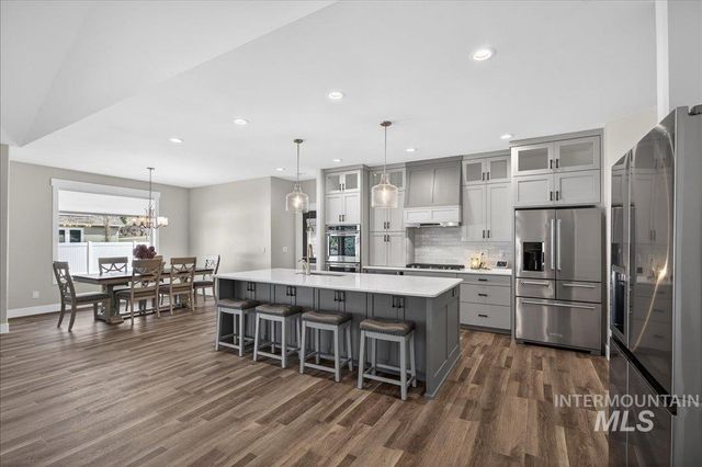 1311 Fairview Ave, Rexburg, ID 83440