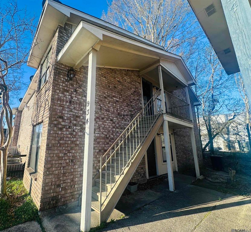 934 Hammond Manor Dr, Baton Rouge, LA 70816
