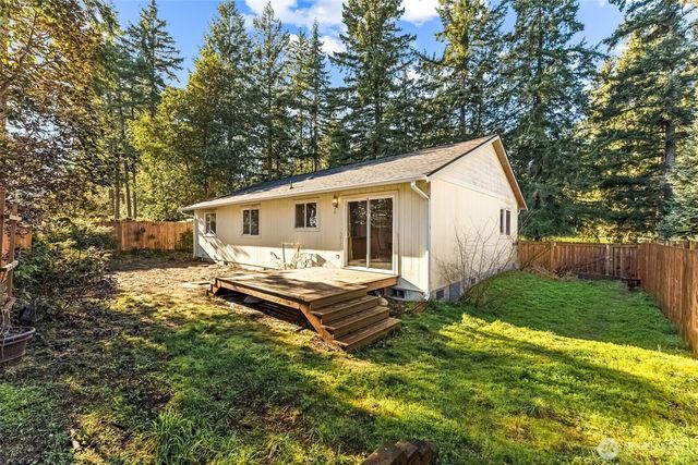 81 NE Santa Maria Lane, Belfair, WA 98528