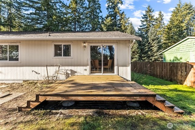 81 NE Santa Maria Lane, Belfair, WA 98528