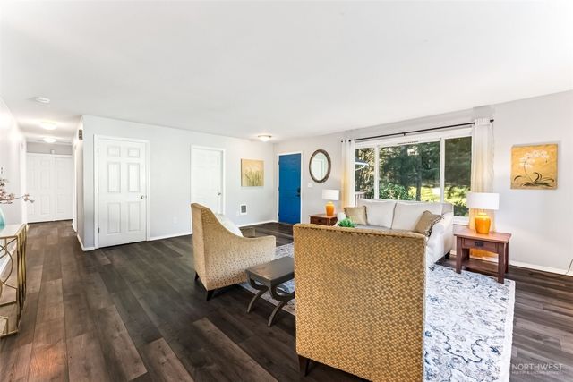 81 NE Santa Maria Lane, Belfair, WA 98528