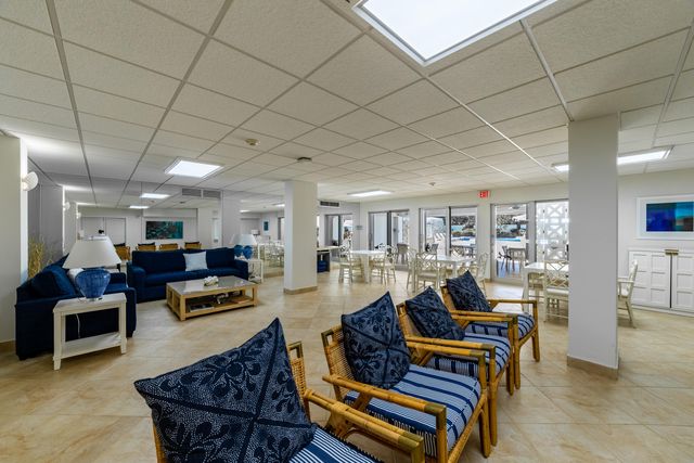 2780 S OCEAN Boulevard 509, Palm Beach, FL 33480