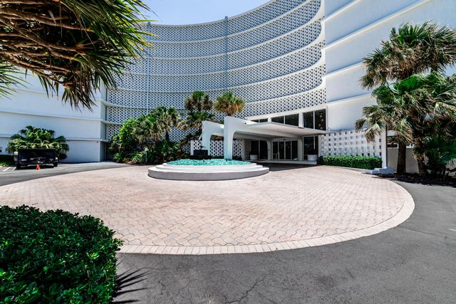 2780 S OCEAN Boulevard 509, Palm Beach, FL 33480