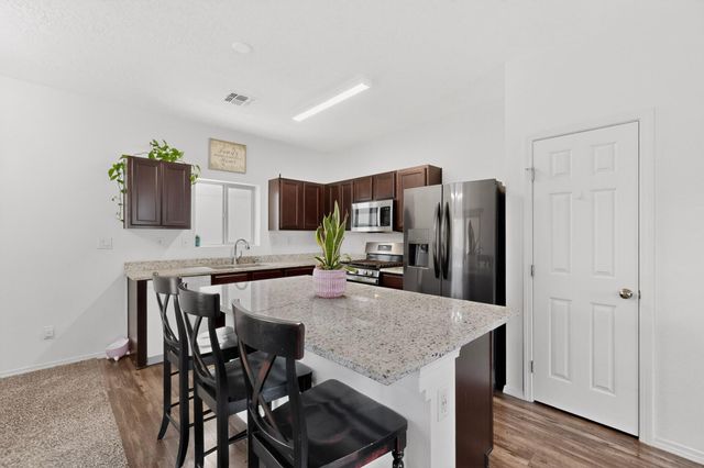 4758 Grizzly Peak Road NE, Rio Rancho, NM 87144