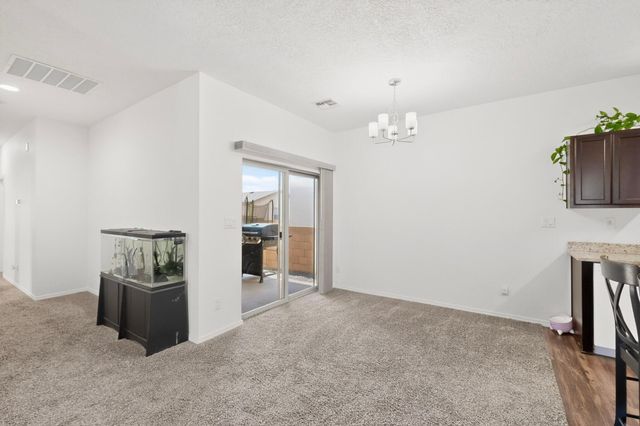 4758 Grizzly Peak Road NE, Rio Rancho, NM 87144