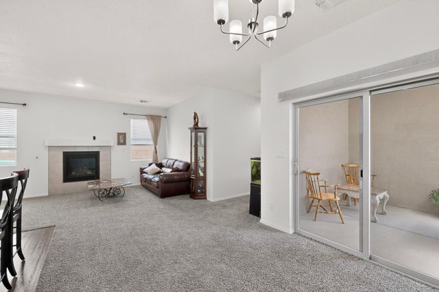 4758 Grizzly Peak Road NE, Rio Rancho, NM 87144