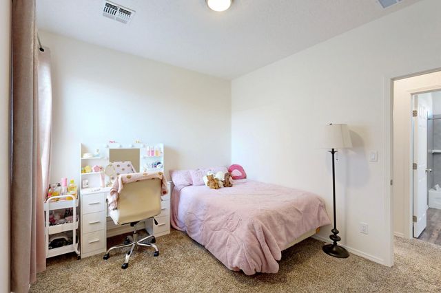 4758 Grizzly Peak Road NE, Rio Rancho, NM 87144