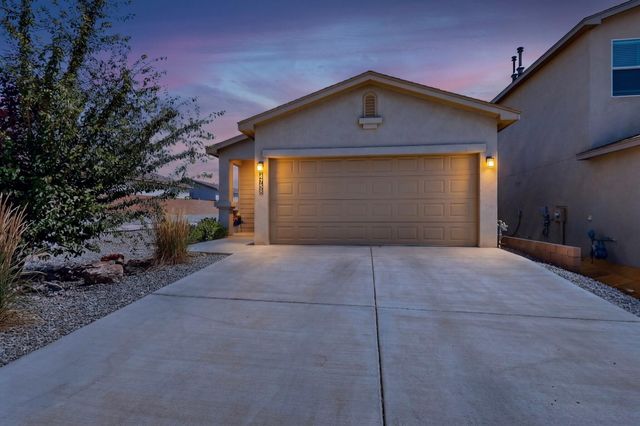 4758 Grizzly Peak Road NE, Rio Rancho, NM 87144